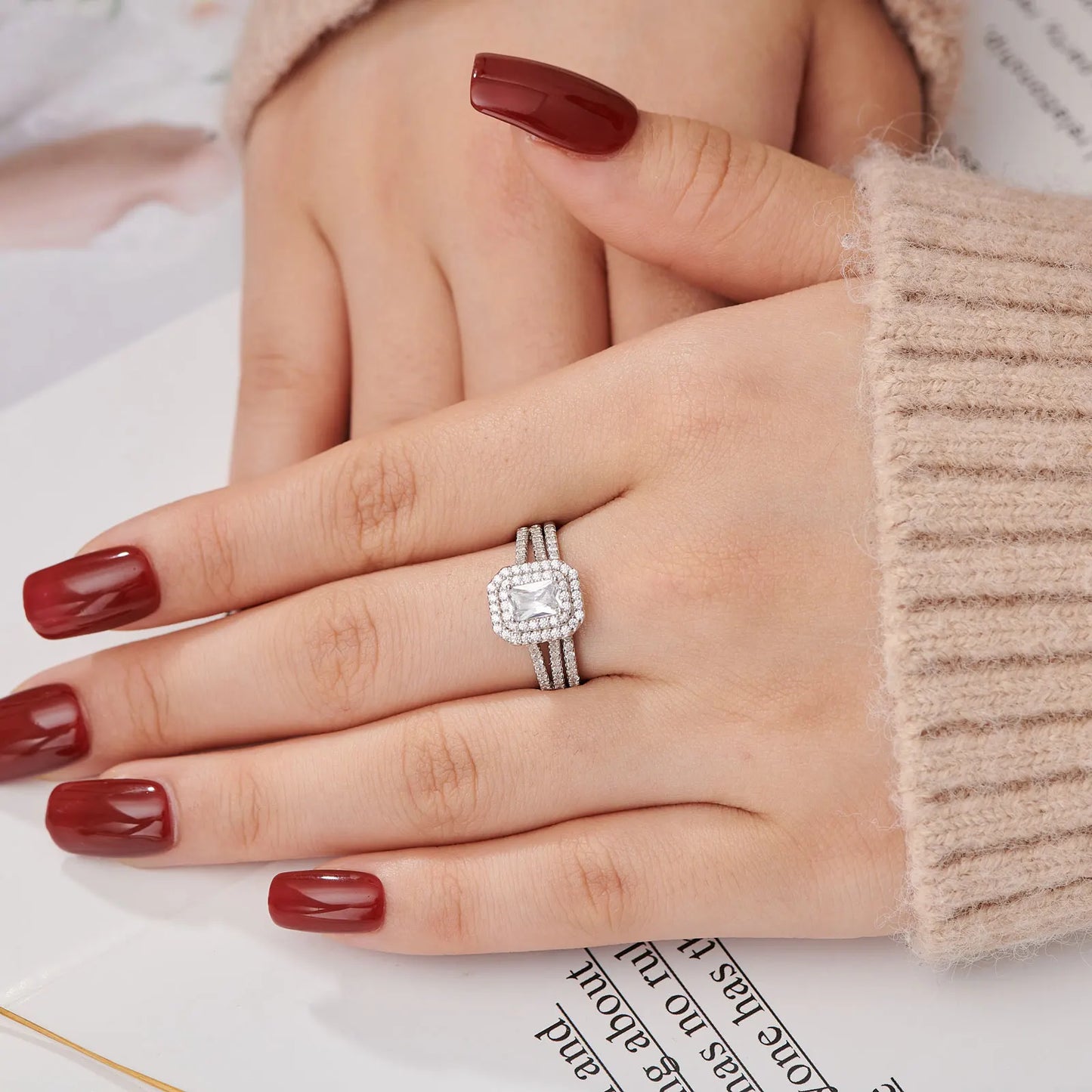 Aurora Grace Ring