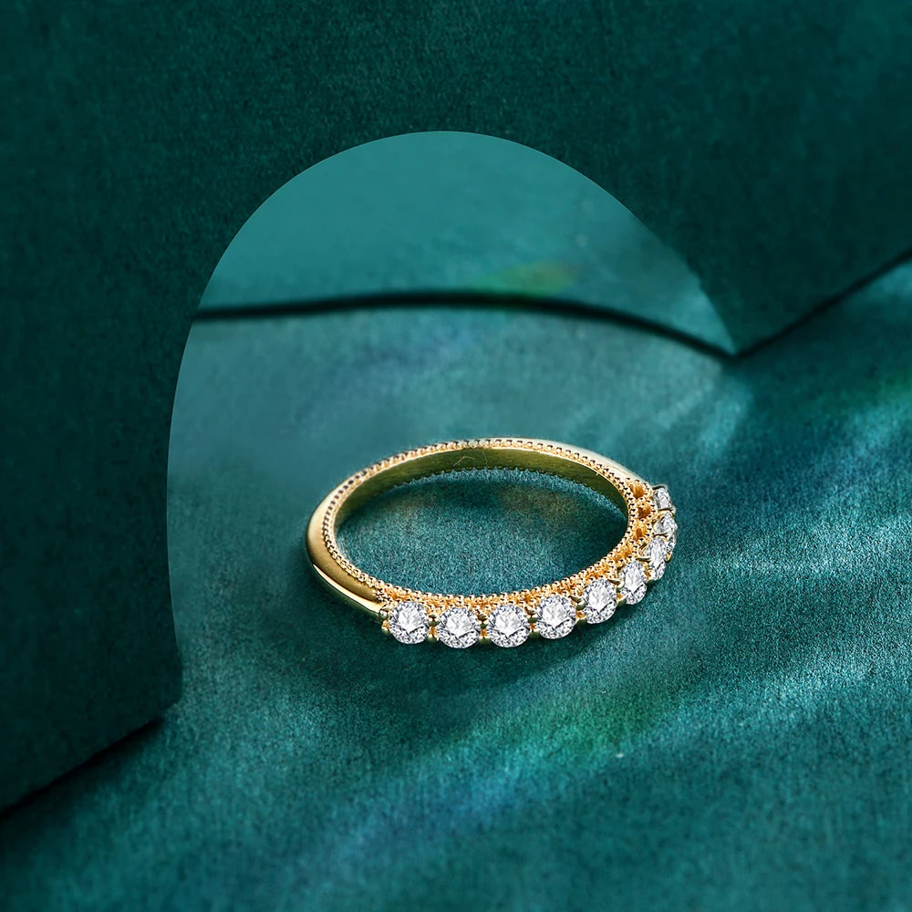 Dainty Gleam Ring