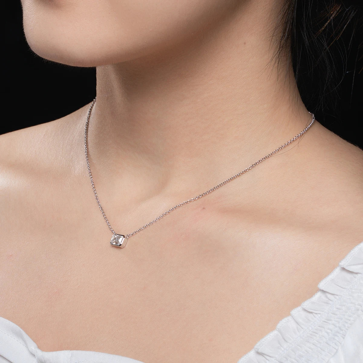 Radiant Bloom Pure Step Necklace